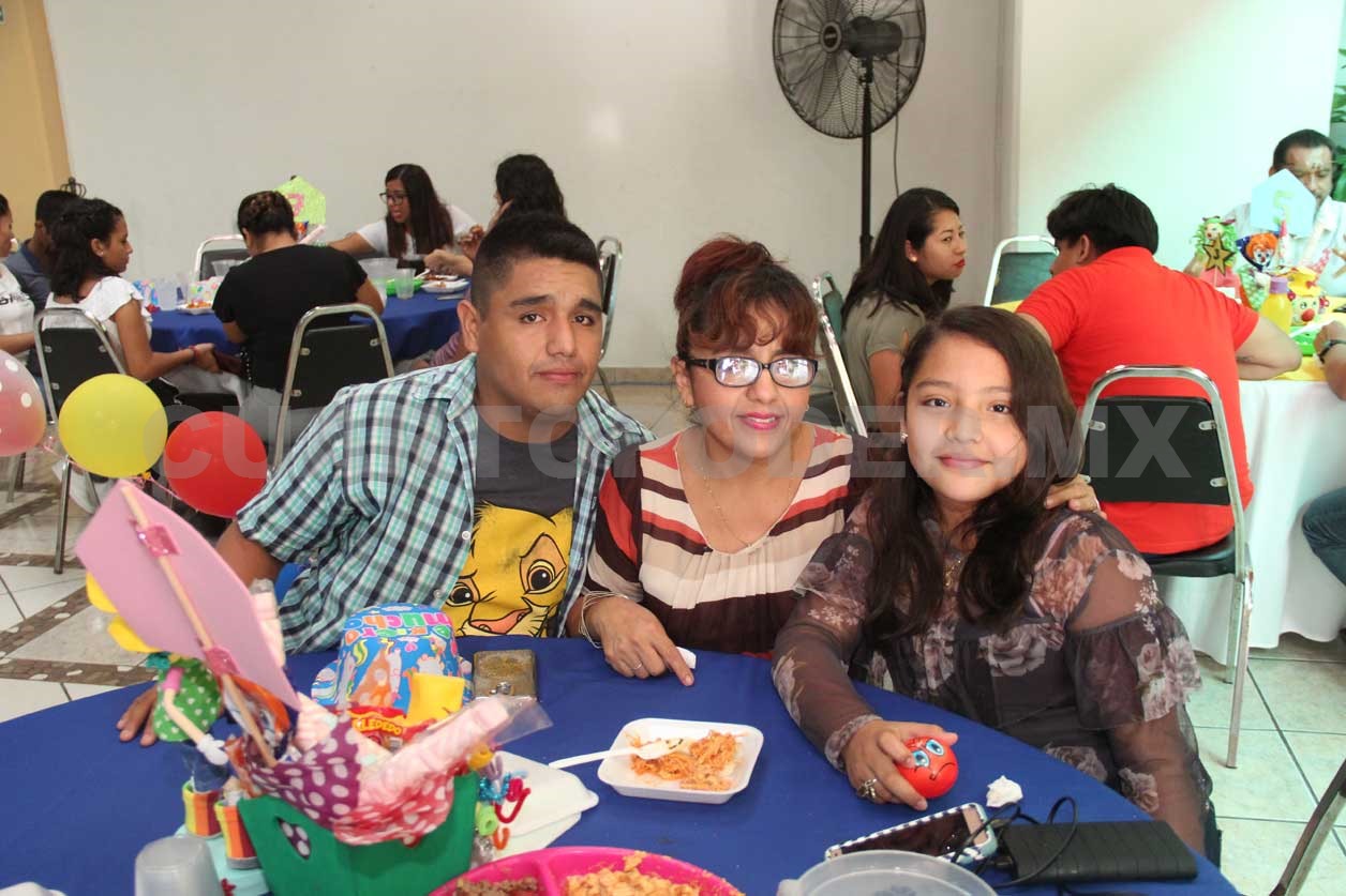 Muchas felicidades, Valentina