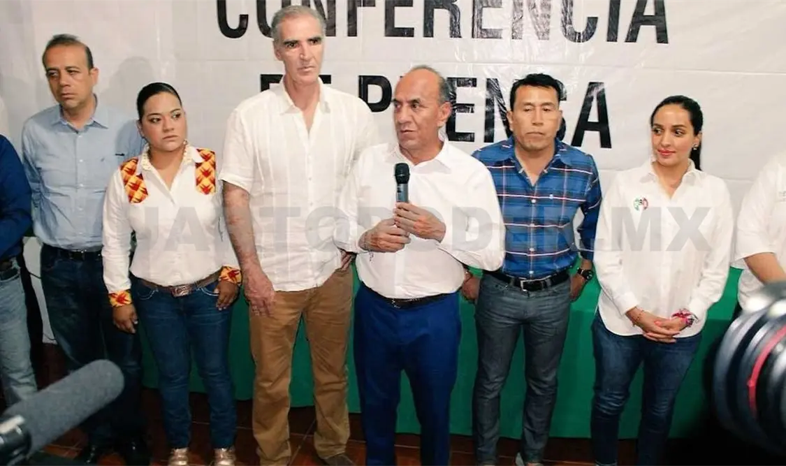 Denuncian coacción de Morena hacia autoridades