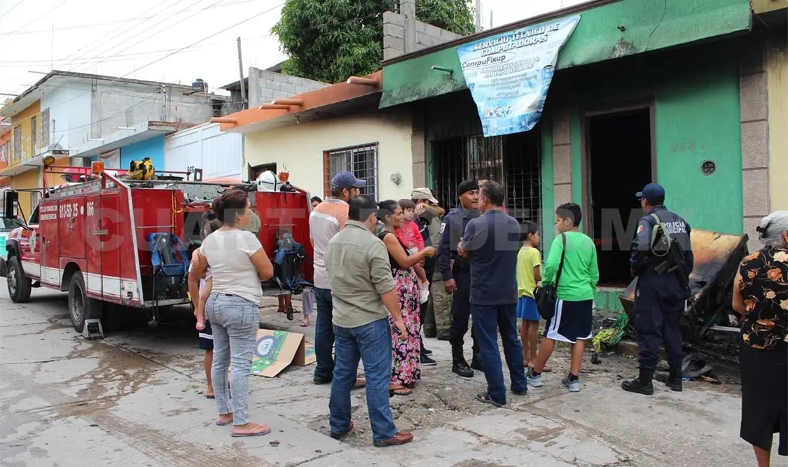 Incendio deja reducida a cenizas vivienda