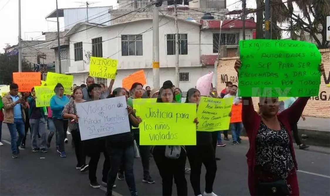 Padres de familia acusan abuso de 37 niños