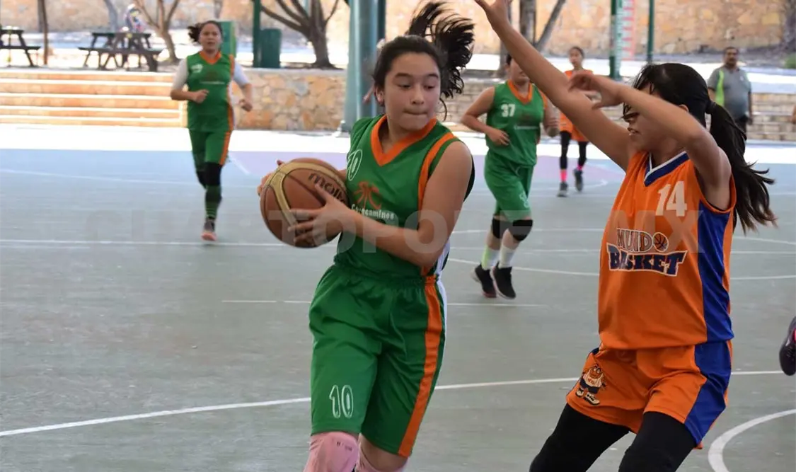 Jr. Femenil y Copilla se miden en la fecha 10
