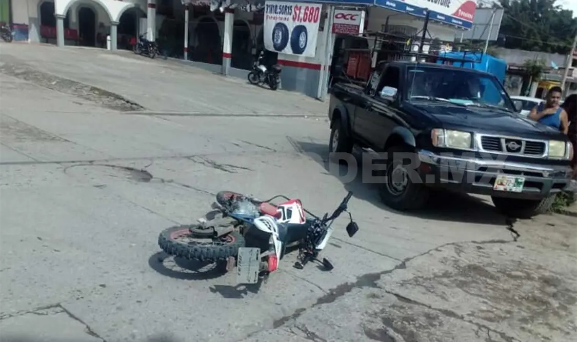 El accidente ocurrió en un cruce de calles, una camioneta Nissan fue la responsable. Flor Cordero / CP