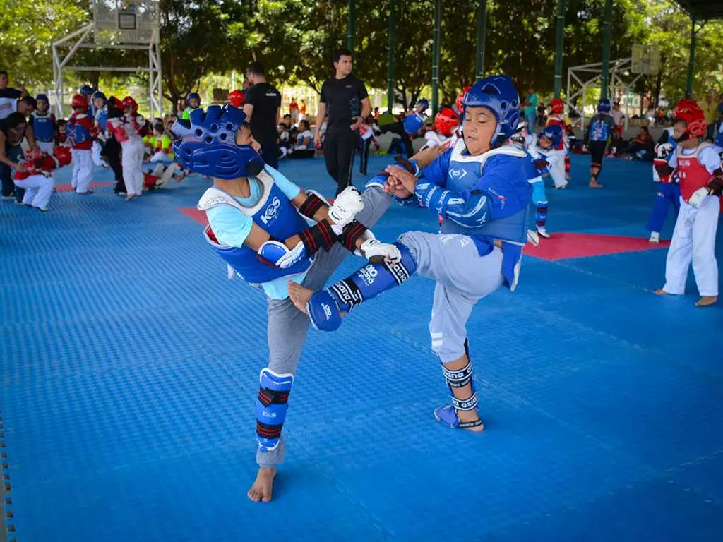 En el calendario de actividades se prevé que el evento arranque en punto de las 9 de la mañana con la participación de niños en todos los grados. Archivo