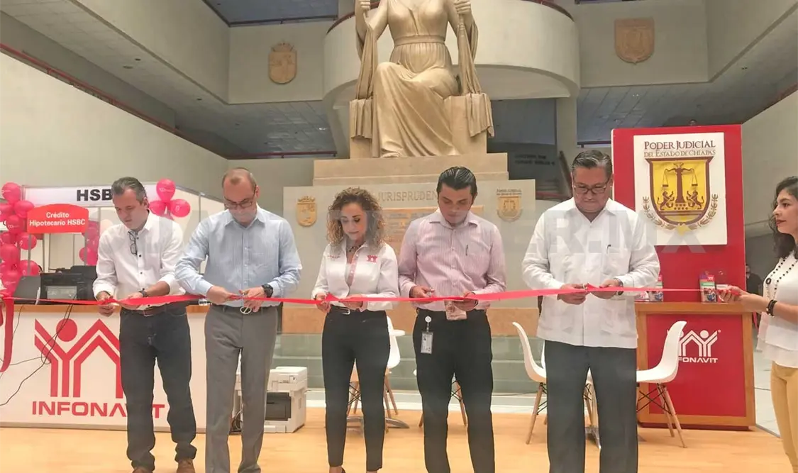 Cumplen con compromiso de vivienda para personal