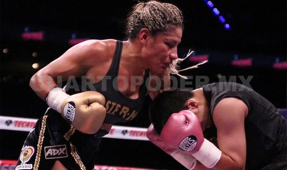 Lista “Barby” Juárez para defender título gallo