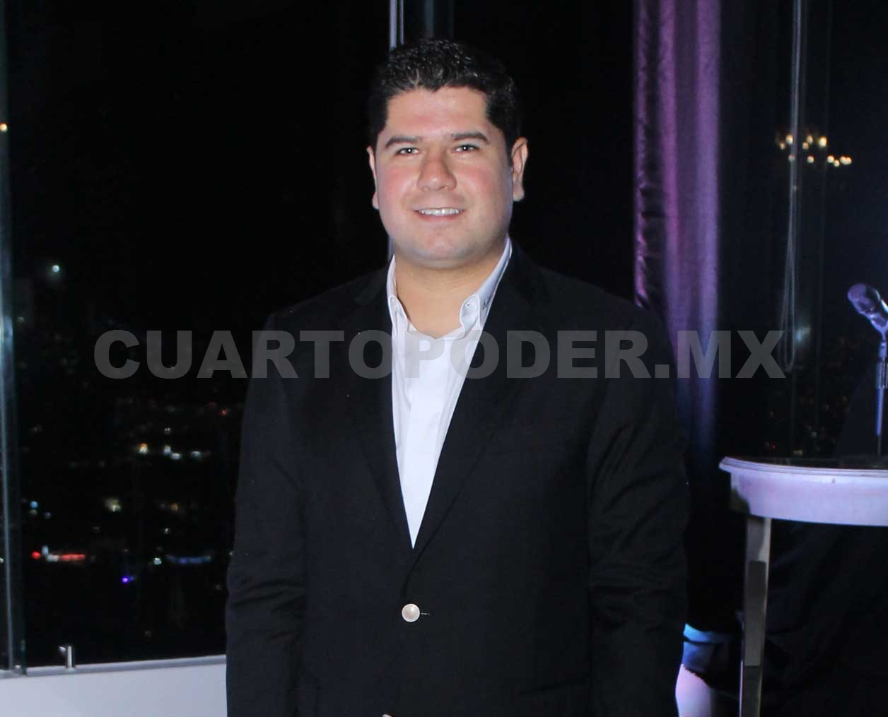 Presentación entre amigos