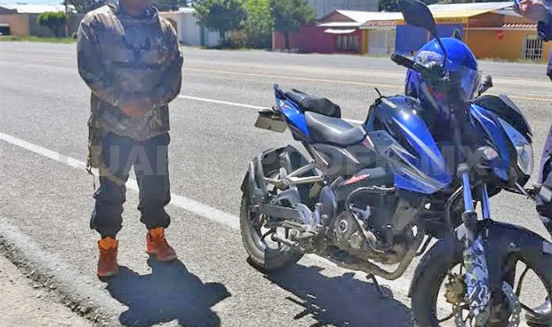 Lo detienen con una motocicleta robada