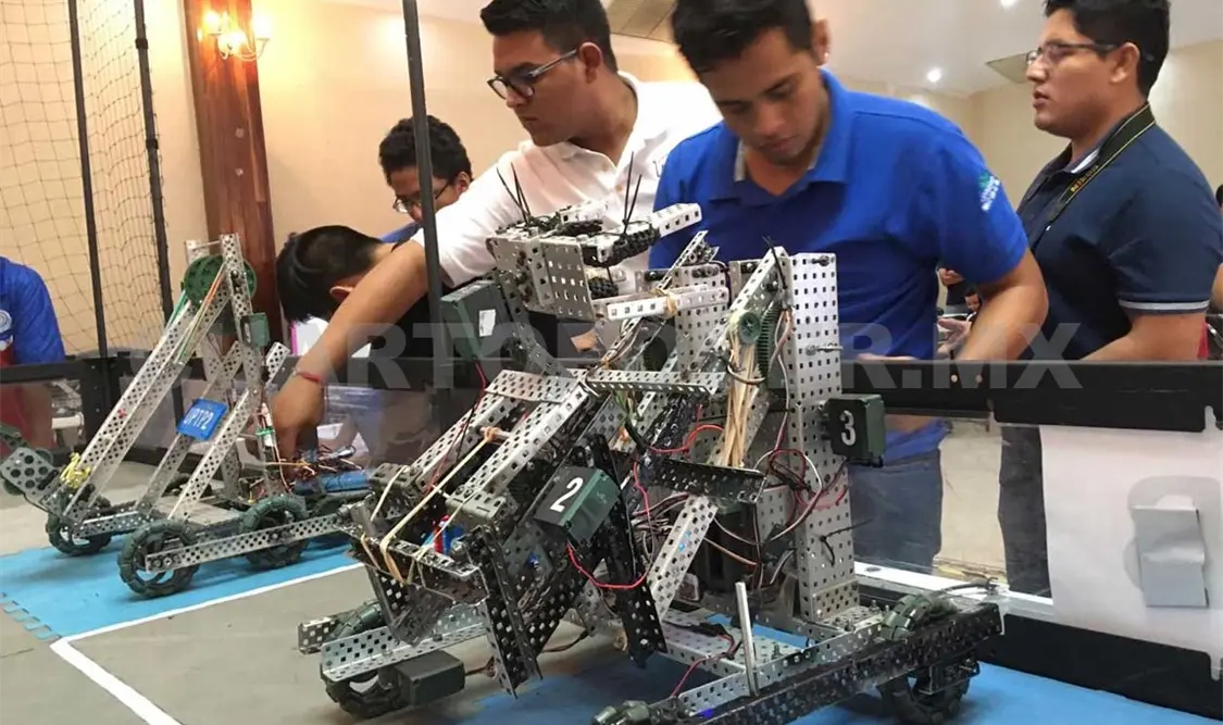 Exitoso Tercer Torneo de Robótica