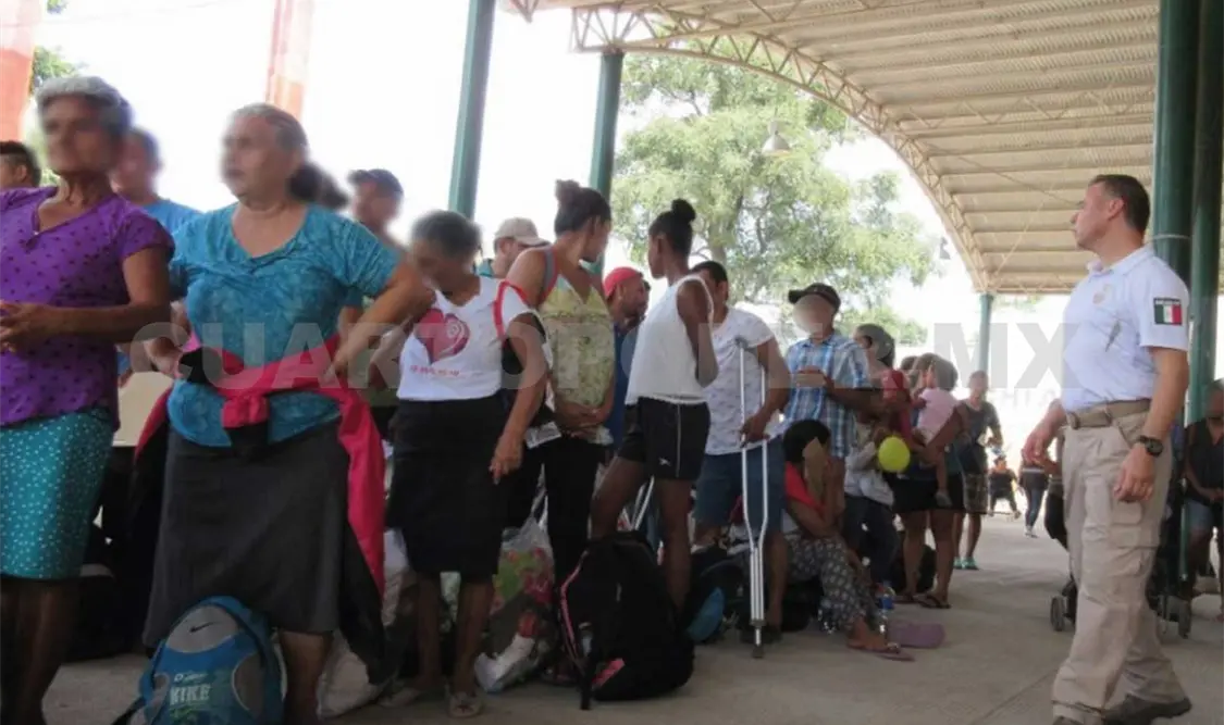 Piden especial atención a las mujeres embarazadas y a los menores que forman parte de la caravana. @INM_mx