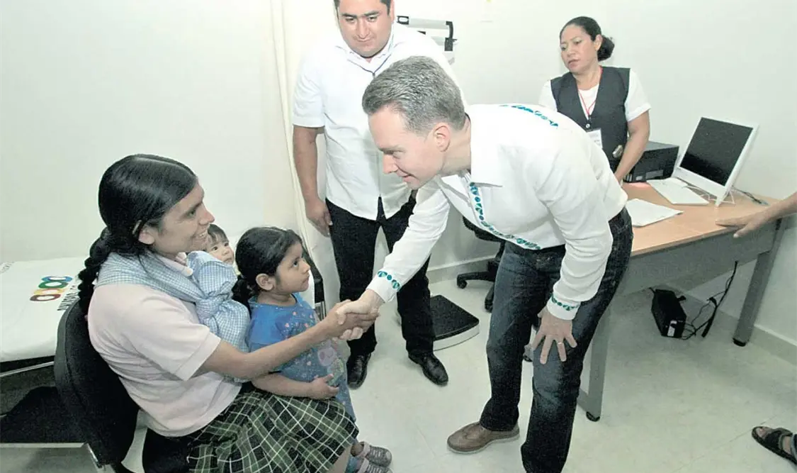 Gobierno de MVC atiende la salud de más familias