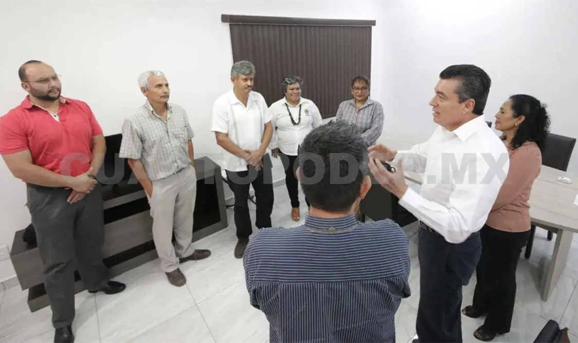 Refrenda Escandón compromiso con sindicato