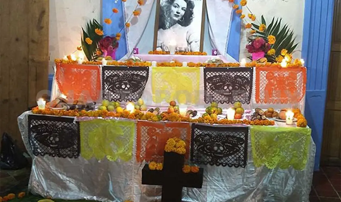 Ayuntamiento fomenta tradición de “Todos los Santos”