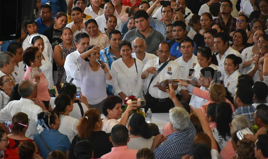 Se divide sindicato de salud en Villaflores