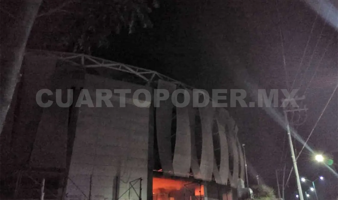 Fuego en foro Chiapas