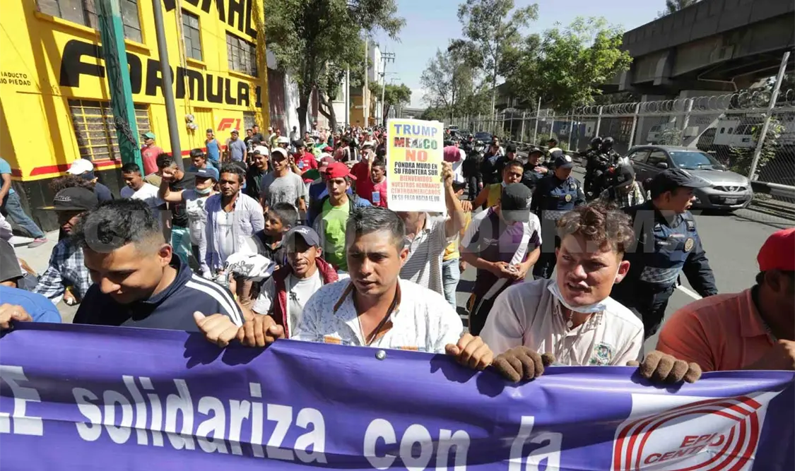 ¡Sin buses no nos vamos de México!