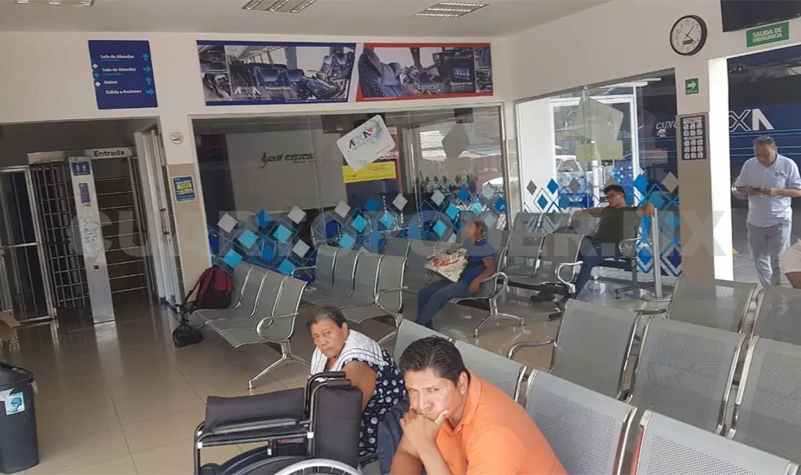 Reportan pérdidas millonarias por bloqueo