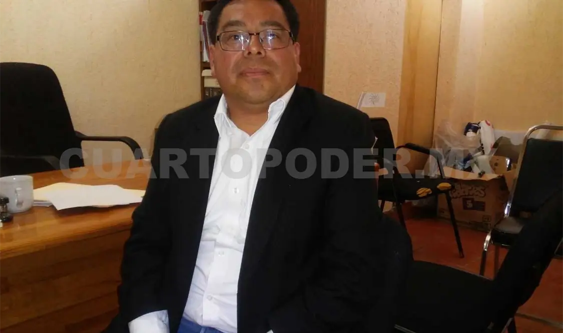 Indígena busca contender por la rectoría de la Unach