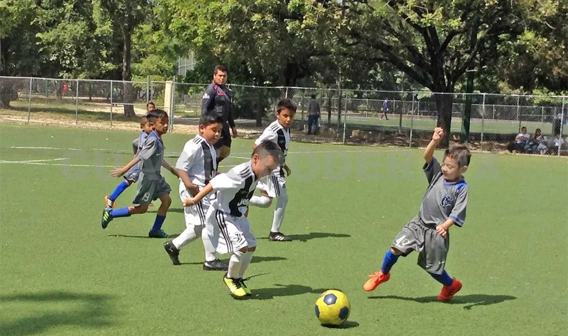 Terán aplasta 5-1 a Juventus en Infantil