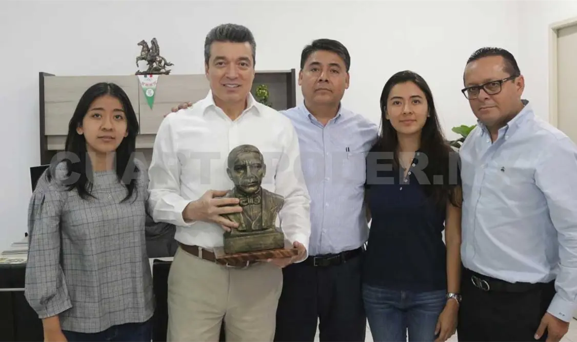 Educación no será un privilegio, sino un derecho