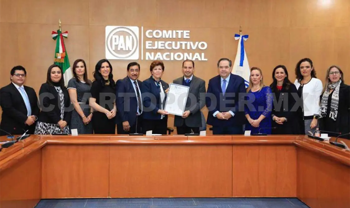 Entregan constancia de mayoría a Marko Cortés