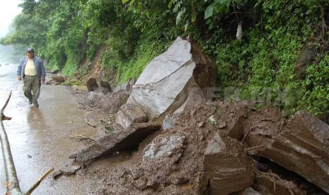 Vientos provocan incendios y daños en la energía