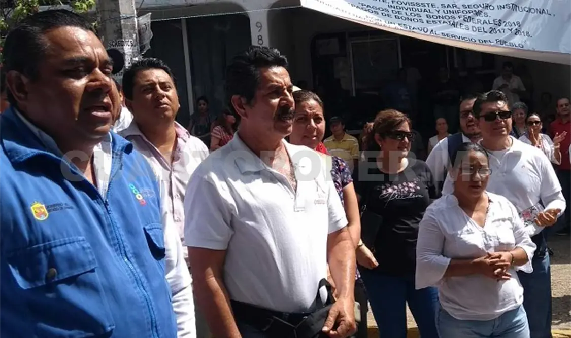 Trabajadores piden atender sus demandas. Ezequiel Gómez / CP