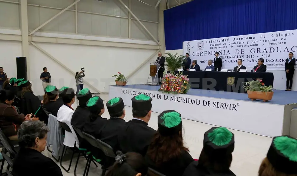 Ruiz Hernández dijo que es oportuno destacar que la Universidad atiende la demanda educativa con un sentido incluyente. CP