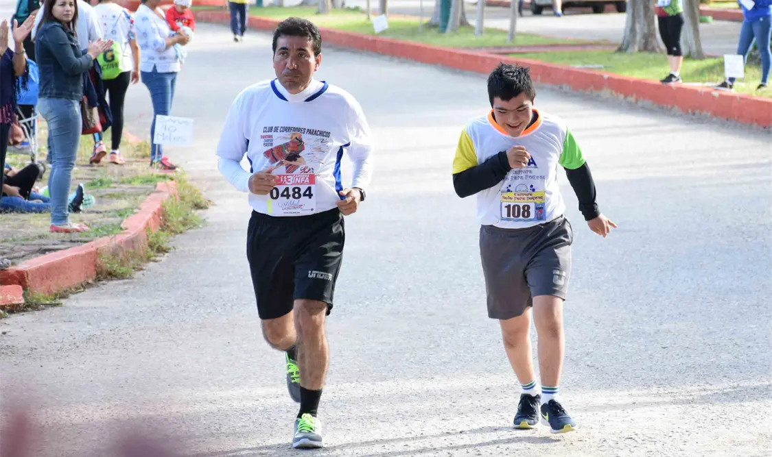 Un éxito la primera edición de la carrera Sólo Para Peques en donde se corrieron de 20 a 1100 metros de distancia. Guillermo Ramos / CP