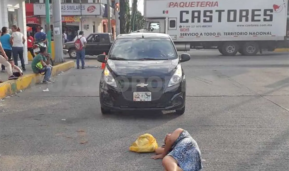 Mujer resultó herida al ser atropellada
