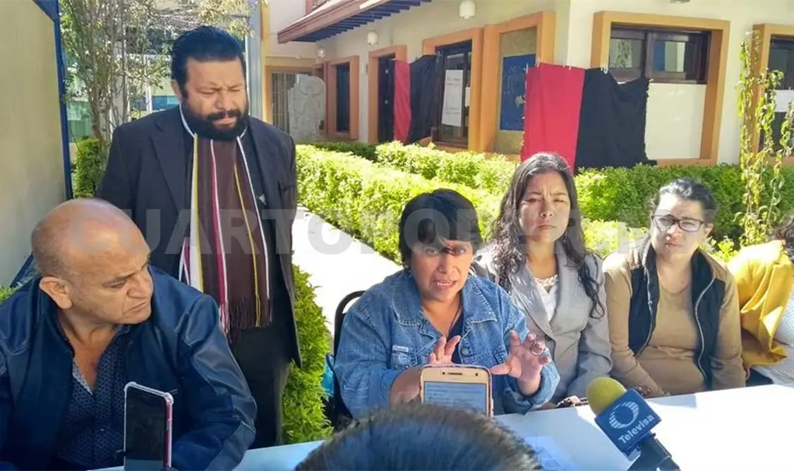 En huelga docentes del Spaunach de Sociales