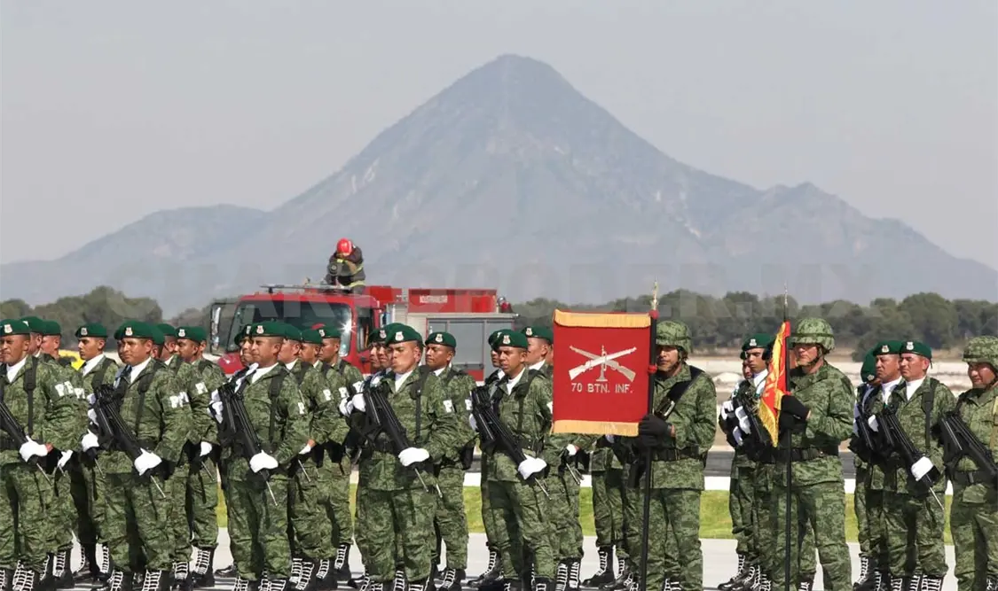 Inauguran nuevo complejo de industria militar