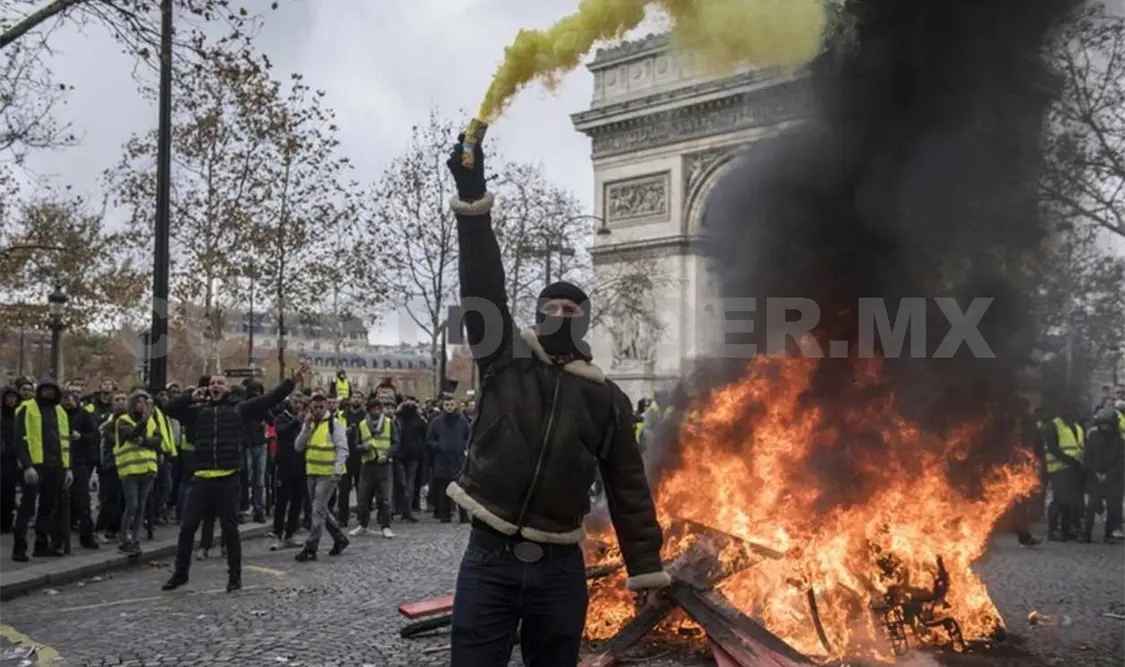 Violentos incidentes por “gasolinazo” en París