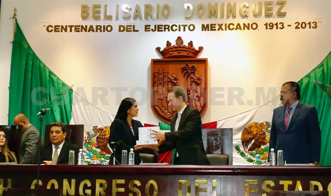 Rinde Manuel Velasco Sexto Informe de Gobierno