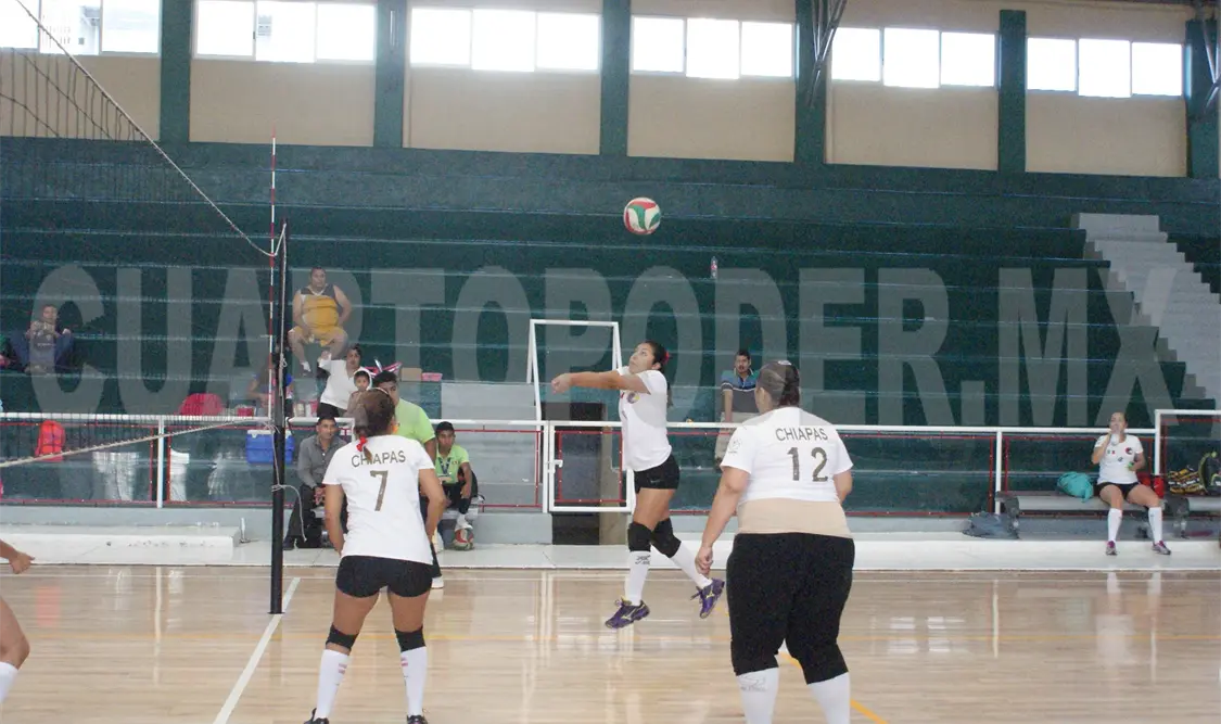 El equipo de Amazonas venció a Isstech por sets de 25-17 y 25-22, en compromiso de la categoría de primera división de la rama femenil. Cortesía