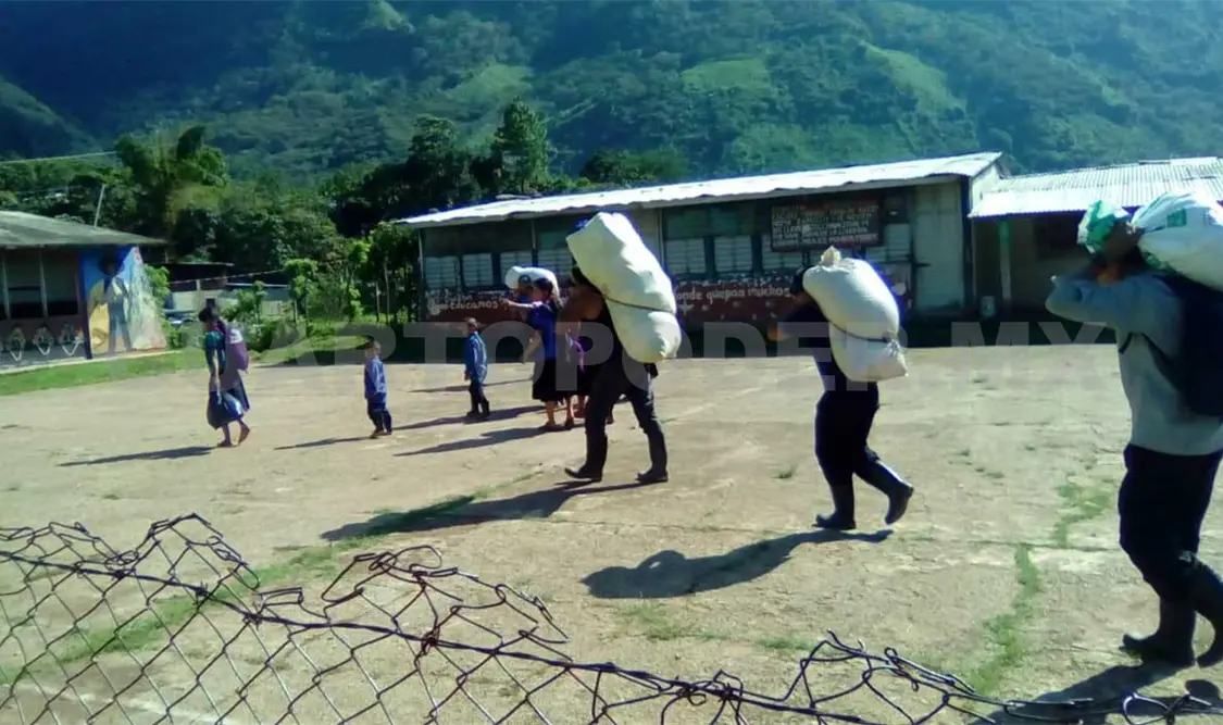 Familias de Chavajebal retornaron a su comunidad