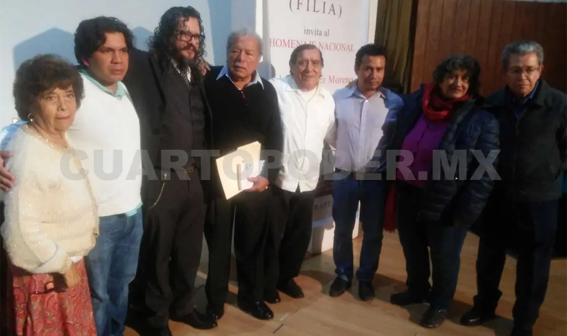 Reconocen a Roberto Lopez Moreno