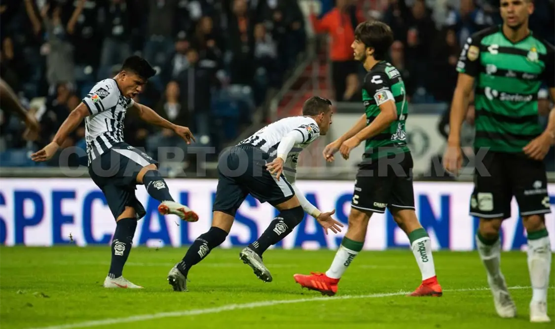 Rayados saca ventaja ante Santos en Cuartos
