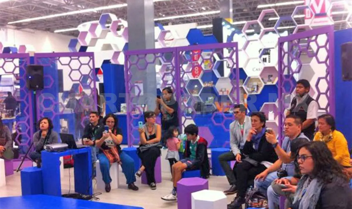 En feria de Guadalajara presentan libro de parterías