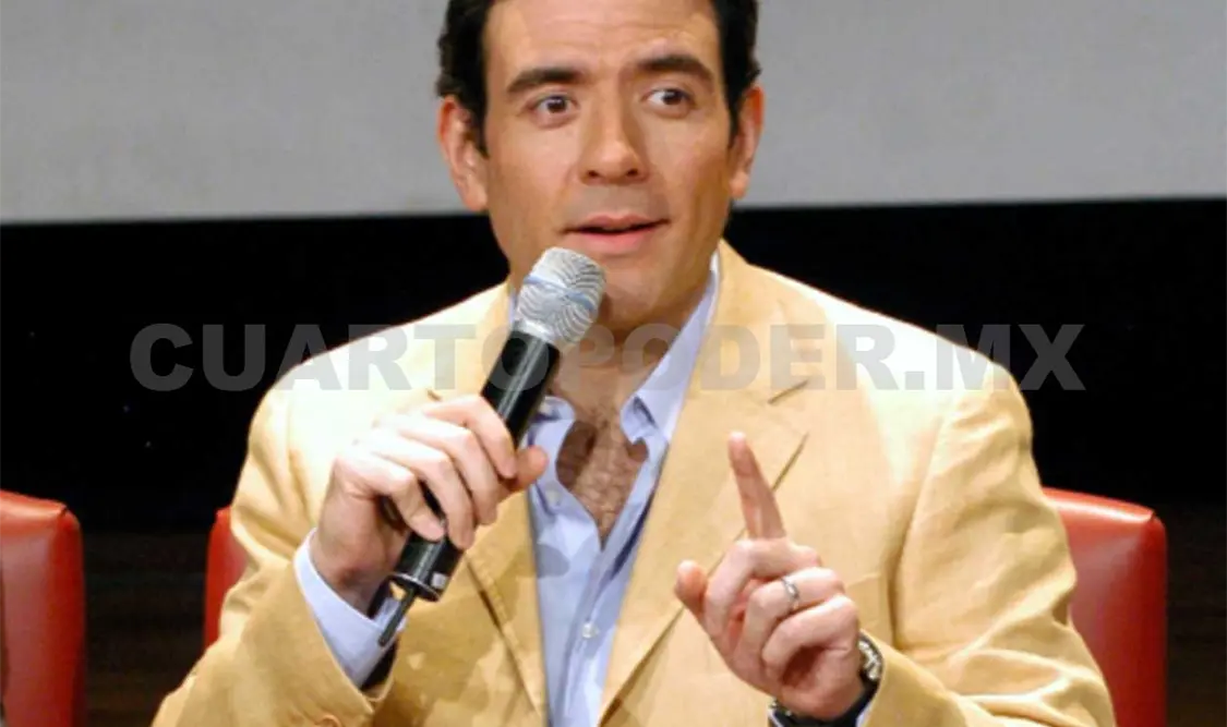 Héctor Sandarti no deja de emigrar