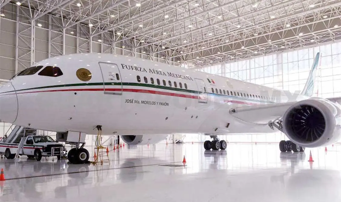 Avión Presidencial sale de territorio mexicano