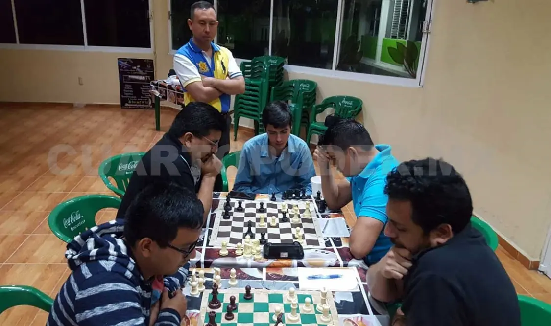 Cayeron los favoritos en las semifinales