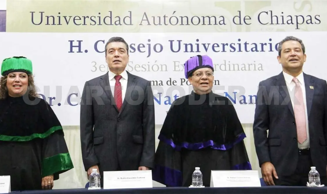 Atestigua Rutilio toma de protesta de rector de la Unach