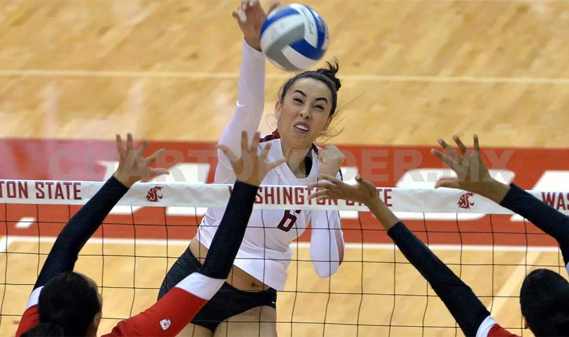Jocelyn Urías y Ana Valle brillan en Voleibol colegial