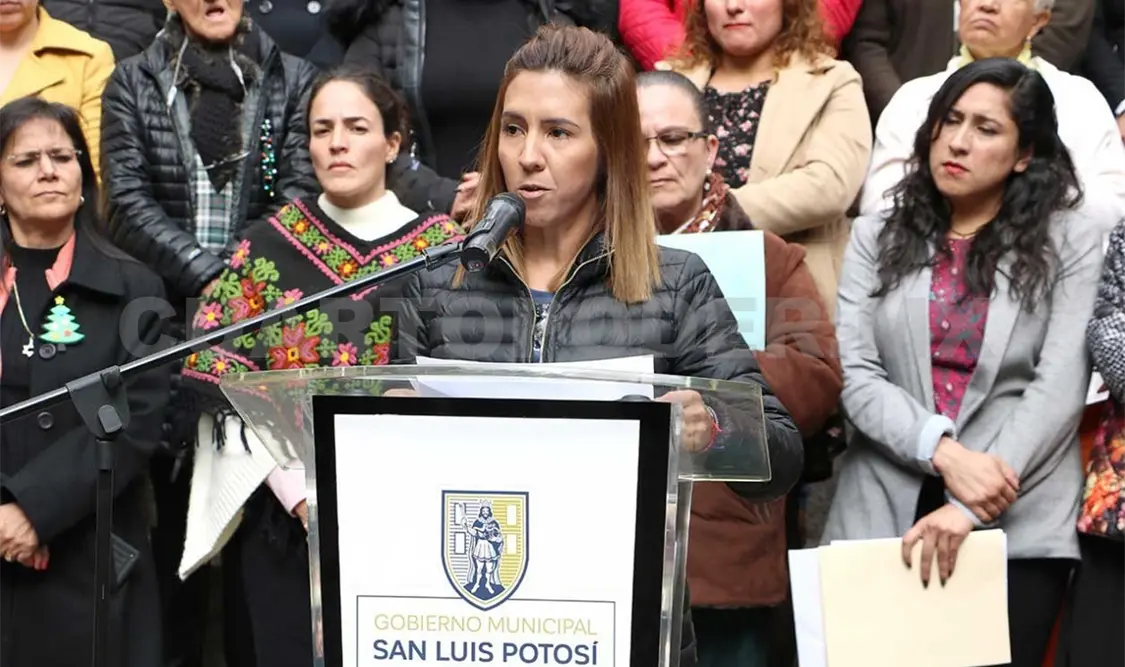 No soy directora ni me pagan 80 mil pesos: funcionaria
