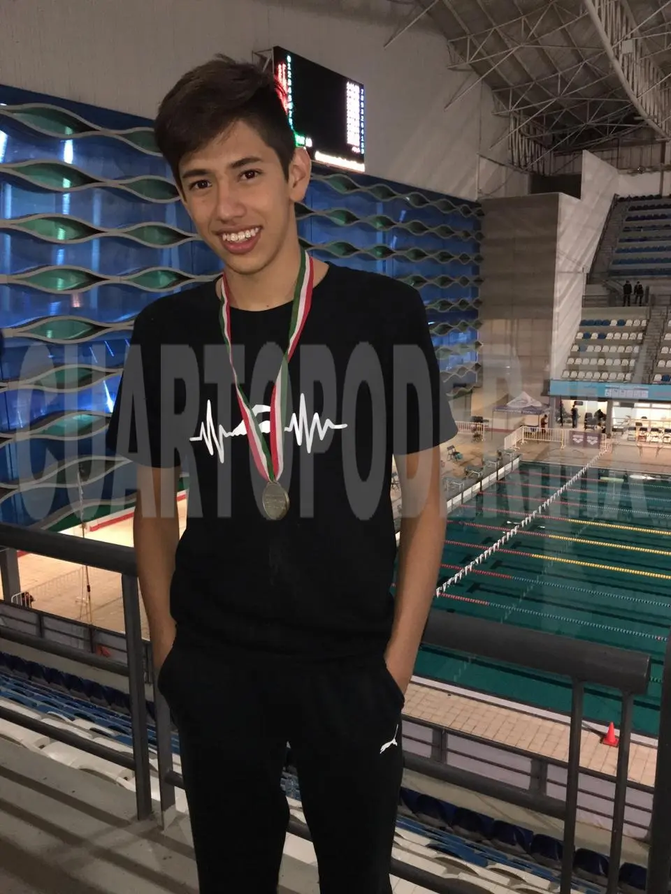 Durante el primer día de competencias, Diego Ángel Montoya Arias obtuvo el metal dorado en la prueba de 100 Mariposa, (categoría 15-16 años). Cortesía