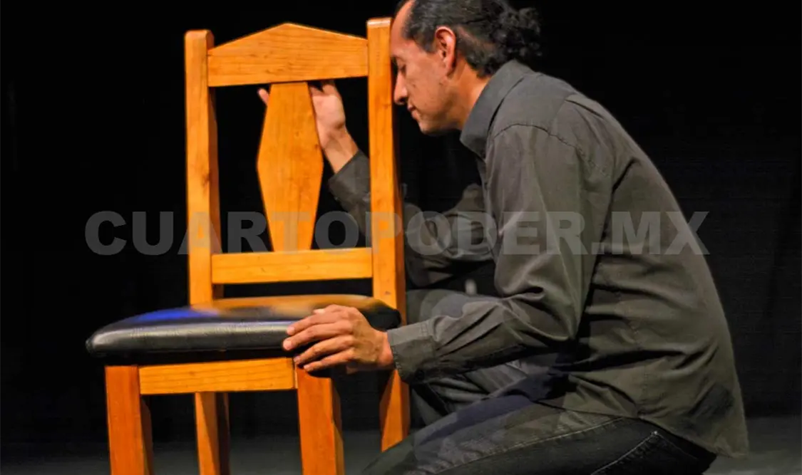 El actor Luigi Alfaro en La Puerta Abierta. Darwin Mendoza