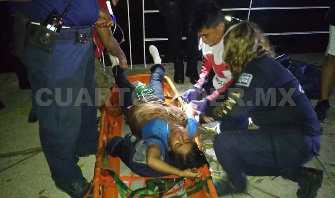 Se lanza mujer al río Sabinal y la rescatan