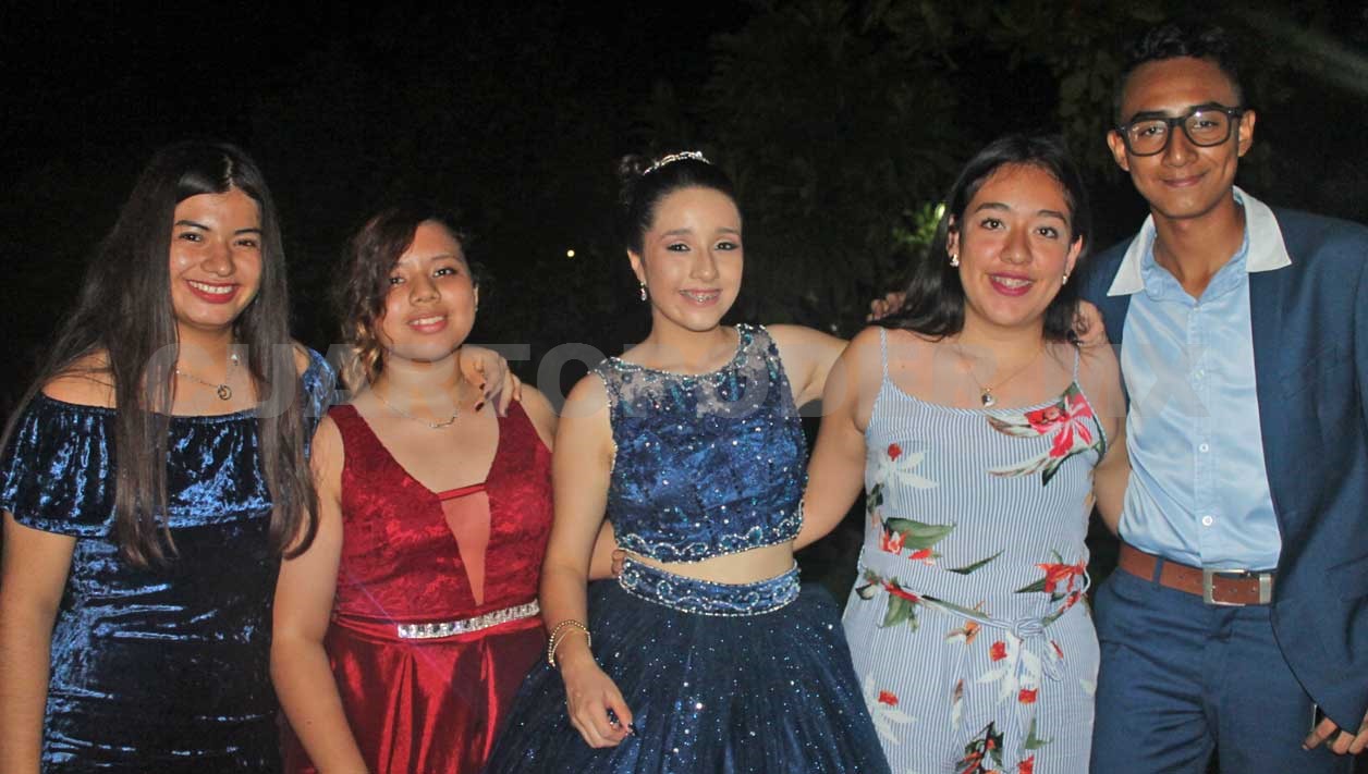 Noche mágica para Arizbeth