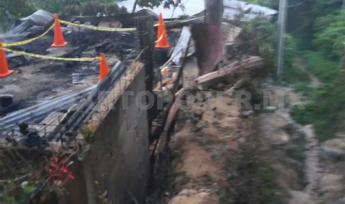 Muere calcinado al incendiarse vivienda