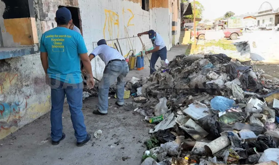 Emprenden limpieza de antigua estación del ferrocarril